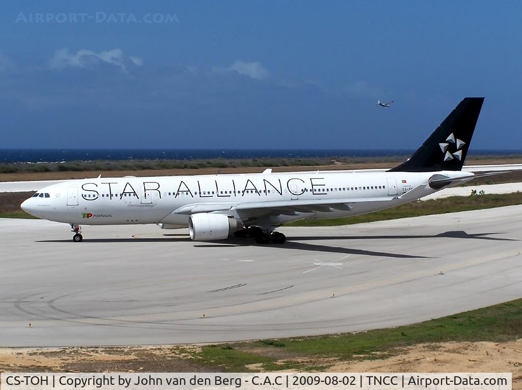 CS-TOH, 2000 Airbus A330-223 C/N 181, TAP Air Portugal A 330-223 ( 181 ) @ TNCC / CUR