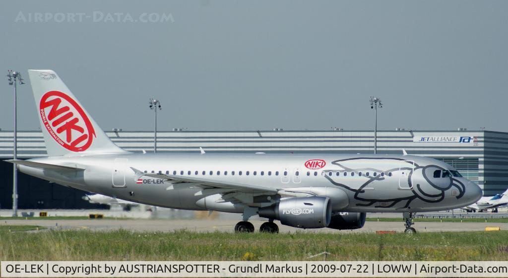 OE-LEK, 2007 Airbus A319-112 C/N 3019, NIKI