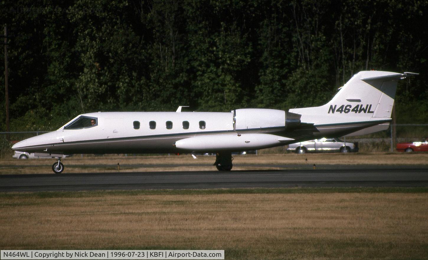 N464WL, Gates Learjet Corp. 35A C/N 35A464, KBFI