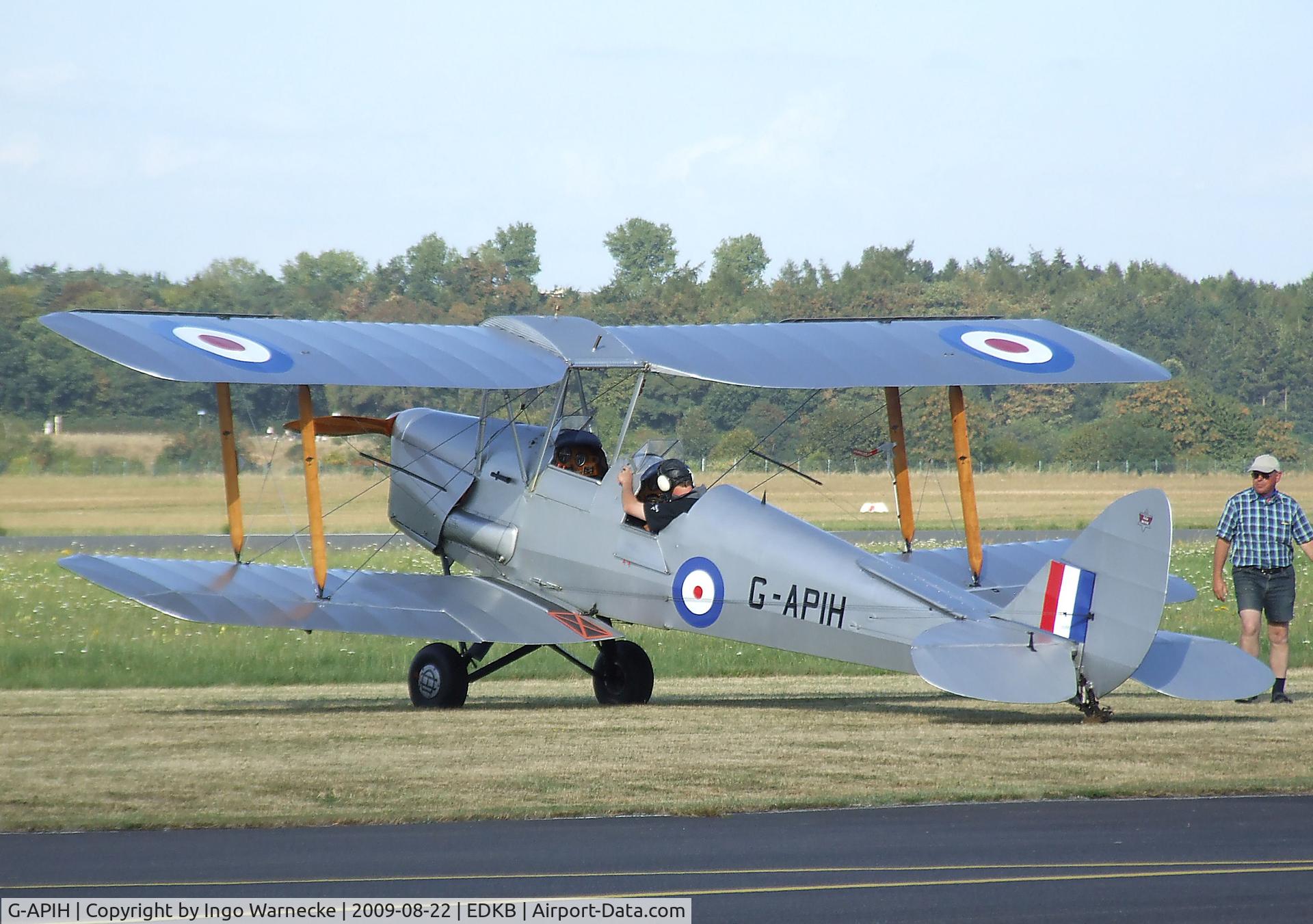 G-APIH, 1939 De Havilland DH-82A Tiger Moth II C/N 82981, De Havilland D.H.82A Tiger Moth at the Bonn-Hangelar centennial jubilee airshow