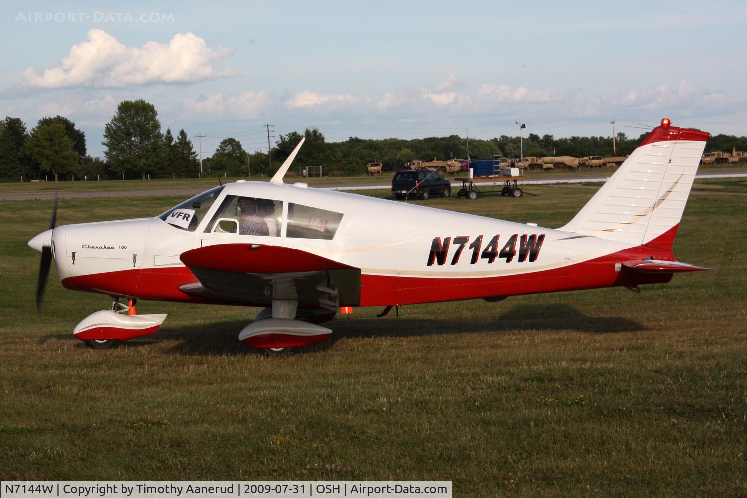 N7144W, 1962 Piper PA-28-180 Cherokee C/N 28-950, 1962 Piper PA-28-180, c/n: 28-950