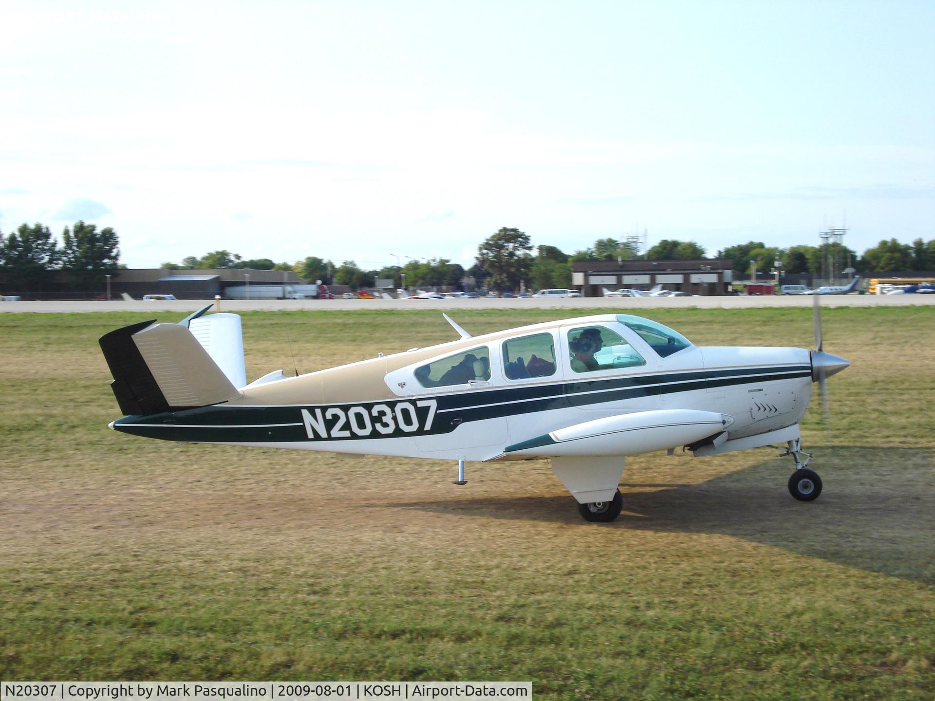 N20307, 1978 Beech V35B Bonanza C/N D-10174, Beech V35B