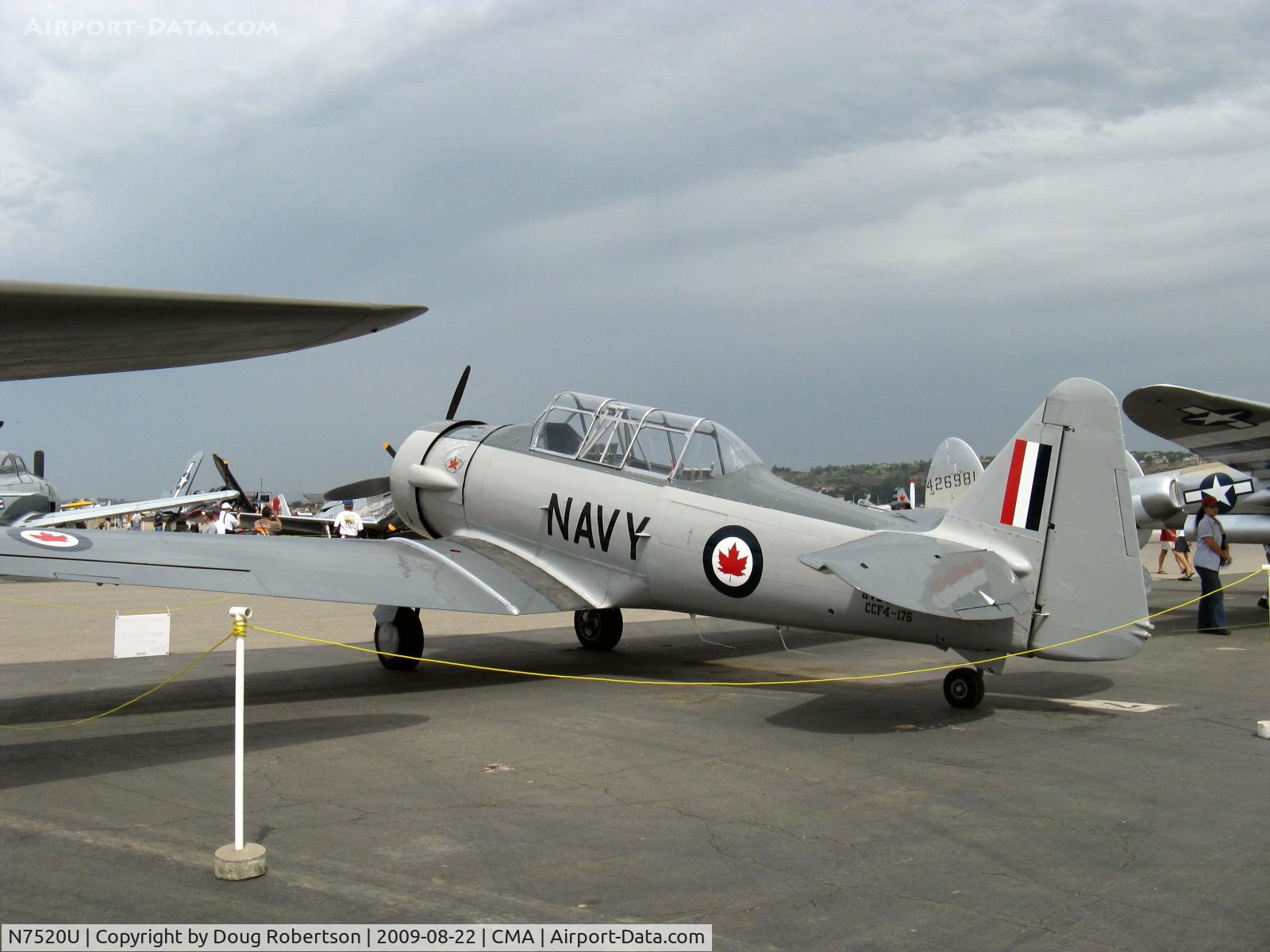 N7520U, 1952 Canadian Car & Foundry Harvard Mk.4 C/N CCF4-176, 1952 Canadian Car & Foundry HARVARD Mk. IV (NA-50 replica), P&W R-1340 Wasp 600 Hp