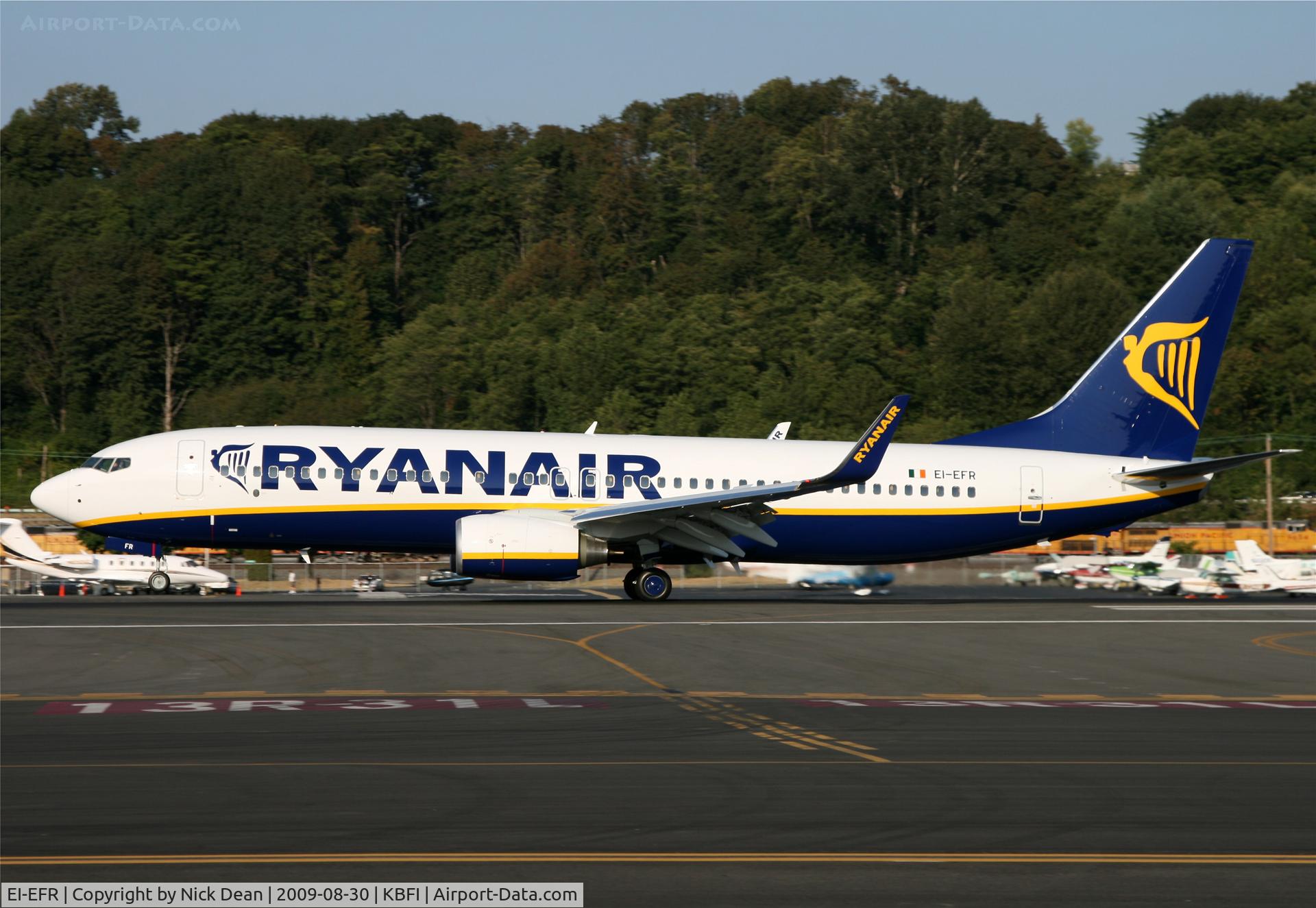 EI-EFR, 2009 Boeing 737-8AS C/N 37541, KBFI