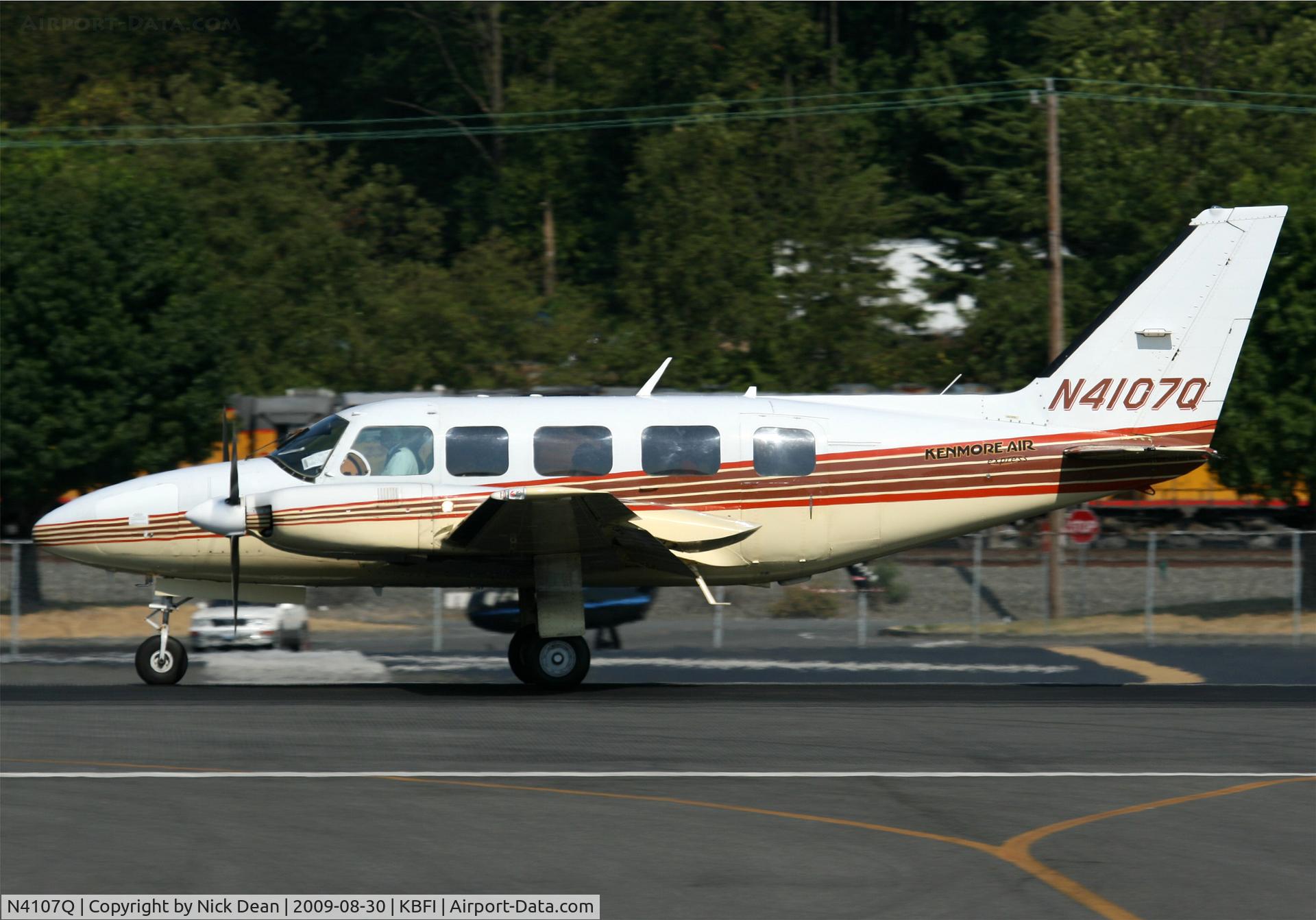 N4107Q, 1982 Piper PA-31-350 Chieftain C/N 31-8253008, KBFI