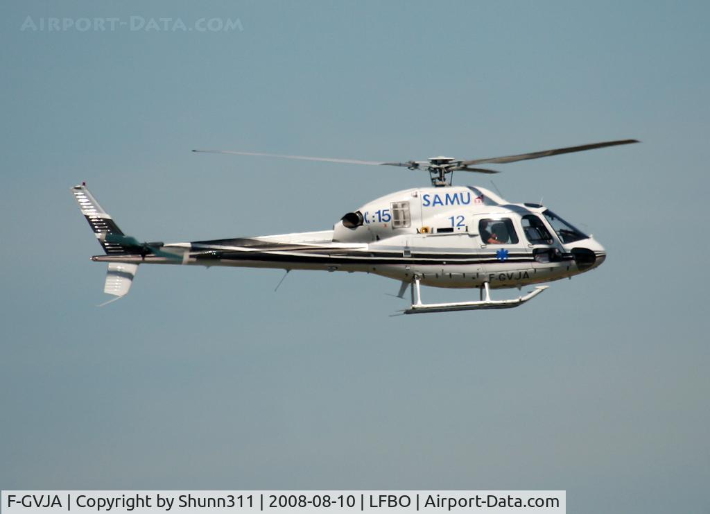 F-GVJA, Eurocopter AS-355N Ecureuil 2 C/N 5689, On take off after refuelling...