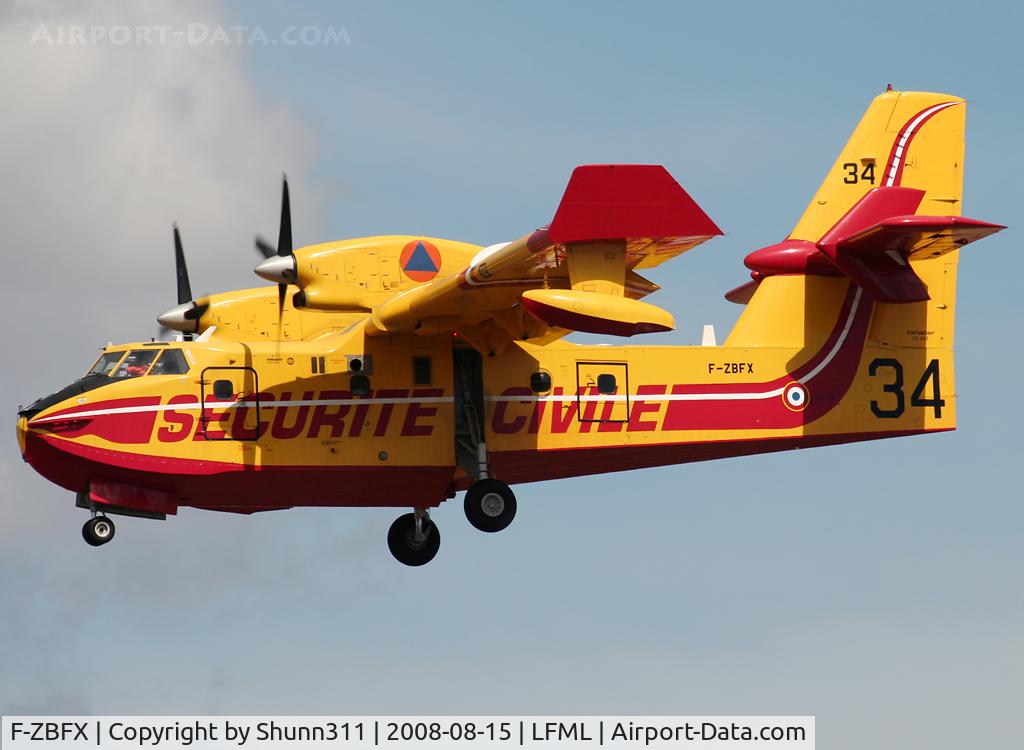 F-ZBFX, Canadair CL-215-6B11 CL-415 C/N 2007, Landing rwy 32R