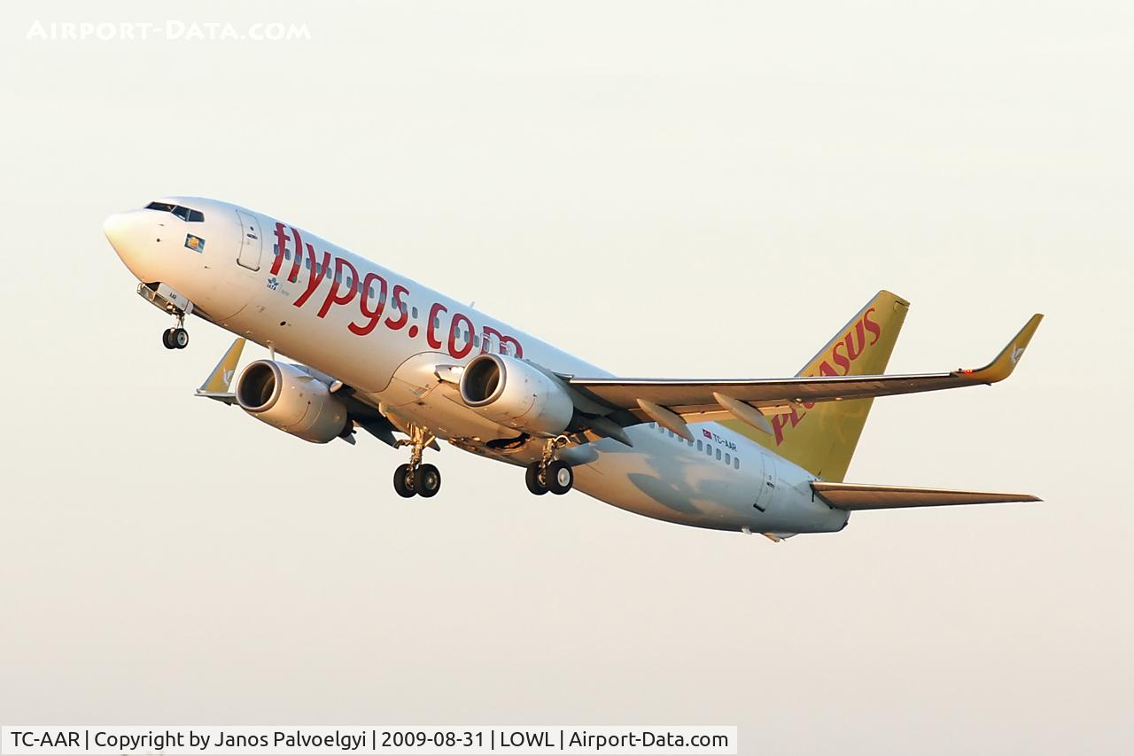 TC-AAR, 2000 Boeing 737-86N C/N 28624, Pegasus Airlines B737-86N after take off on RWY 09