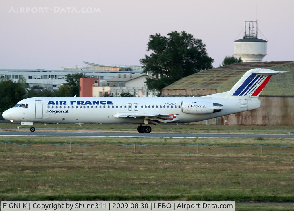 F-GNLK, 1990 Fokker 100 (F-28-0100) C/N 11307, Ready for take off rwy 32R