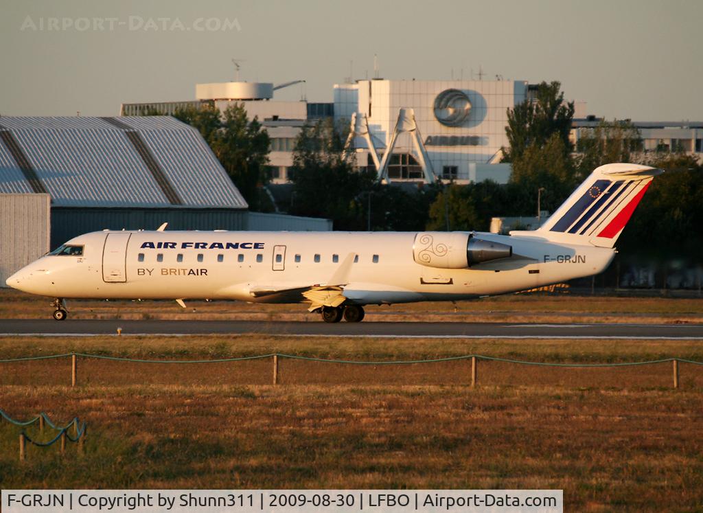F-GRJN, 1998 Canadair CRJ-100ER (CL-600-2B19) C/N 7262, Ready for take off rwy 32R with new modified titles and logos...