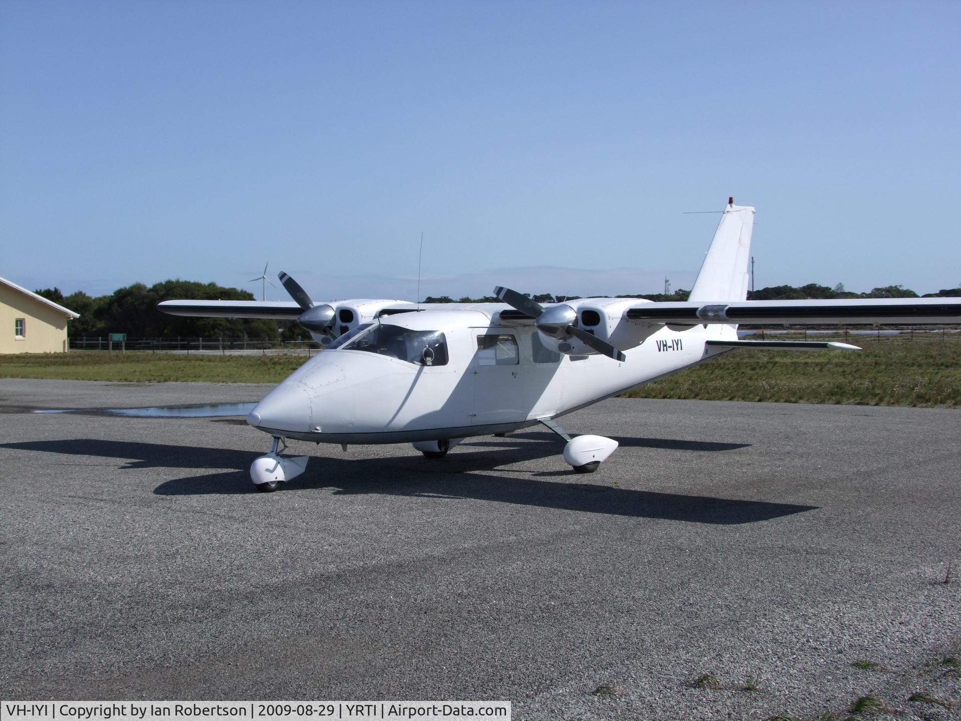 VH-IYI, 1978 Partenavia P-68B C/N 136, 1978 Partenavia P68B SN136 Rottnest Island WA