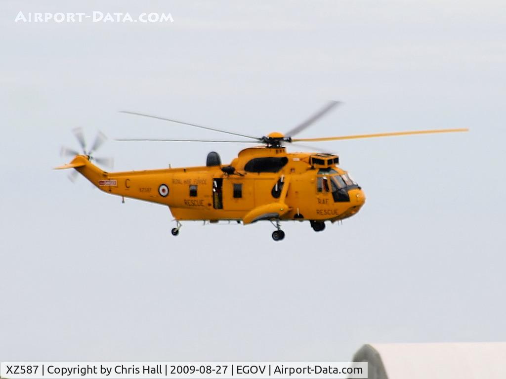 XZ587, 1977 Westland Sea King HAR.3 C/N WA853, Sea King HAR.3 of RAF 22 Sqdn