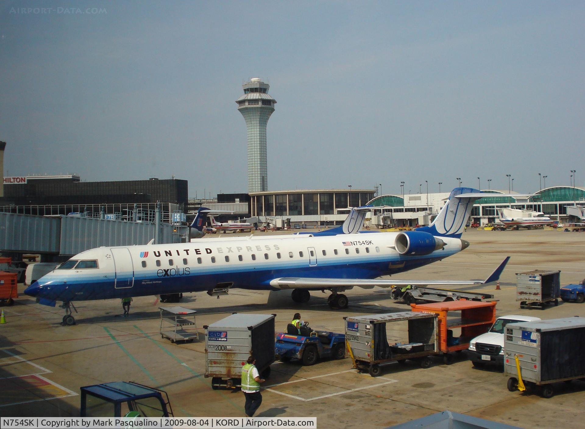 N754SK, 2005 Bombardier CRJ-701 (CL-600-2C10) Regional Jet C/N 10215, CL-600-2C10
