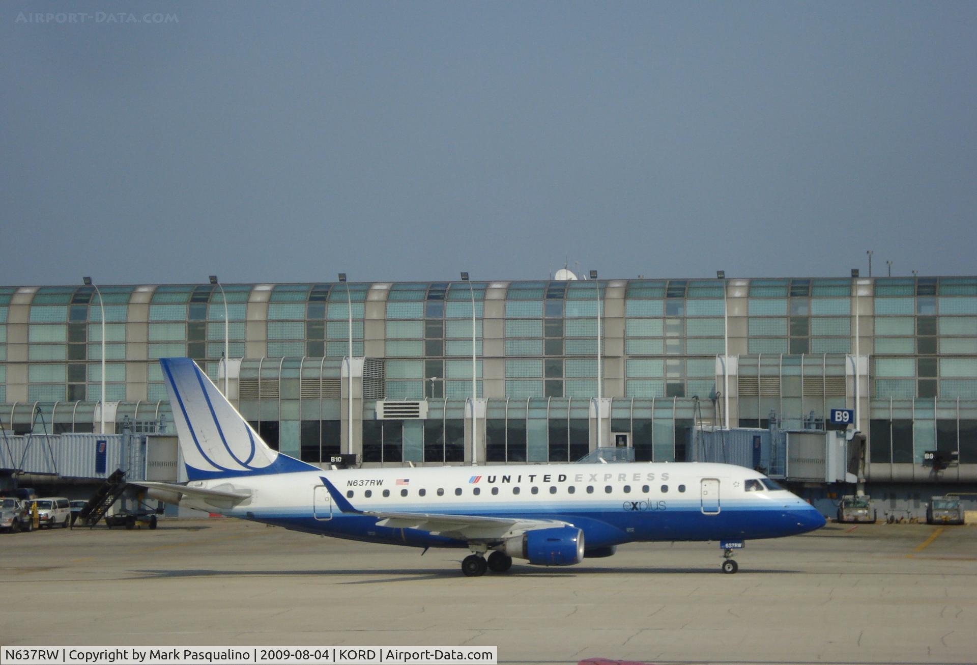 N637RW, 2004 Embraer 170SE (ERJ-170-100SE) C/N 17000051, ERJ 170-100 SE