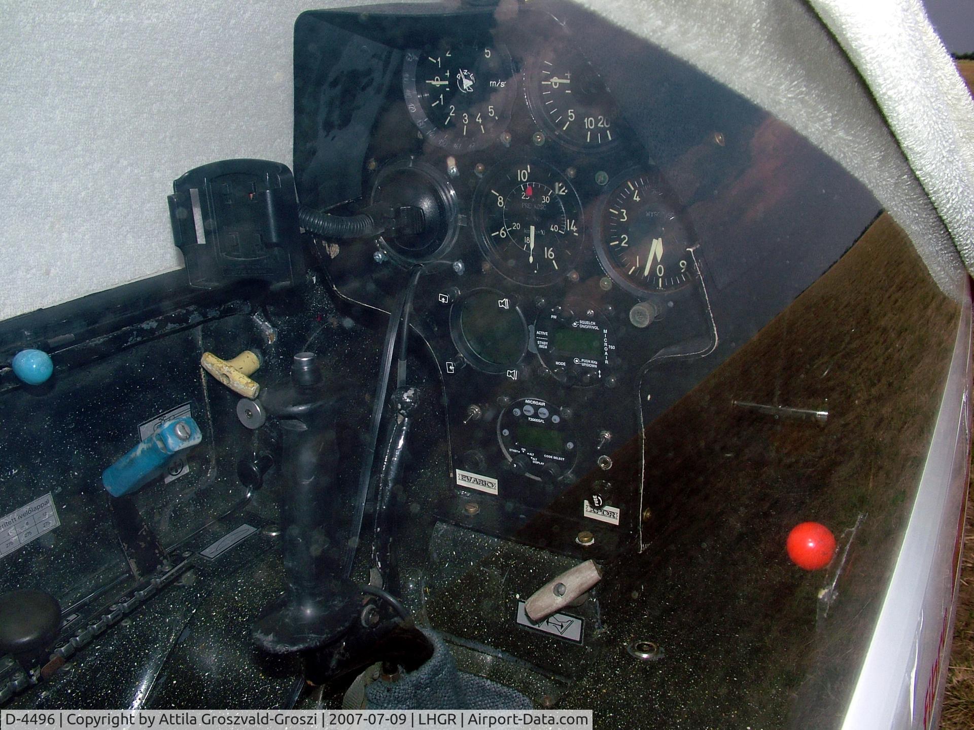 D-4496, 1978 Eiriavion PIK-20D C/N 20610, Gyúró Airport Hungary - LHGR