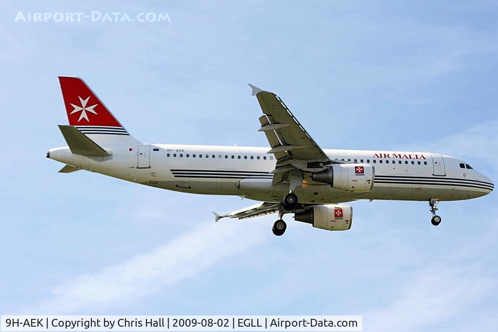 9H-AEK, 2004 Airbus A320-211 C/N 2291, Air Malta