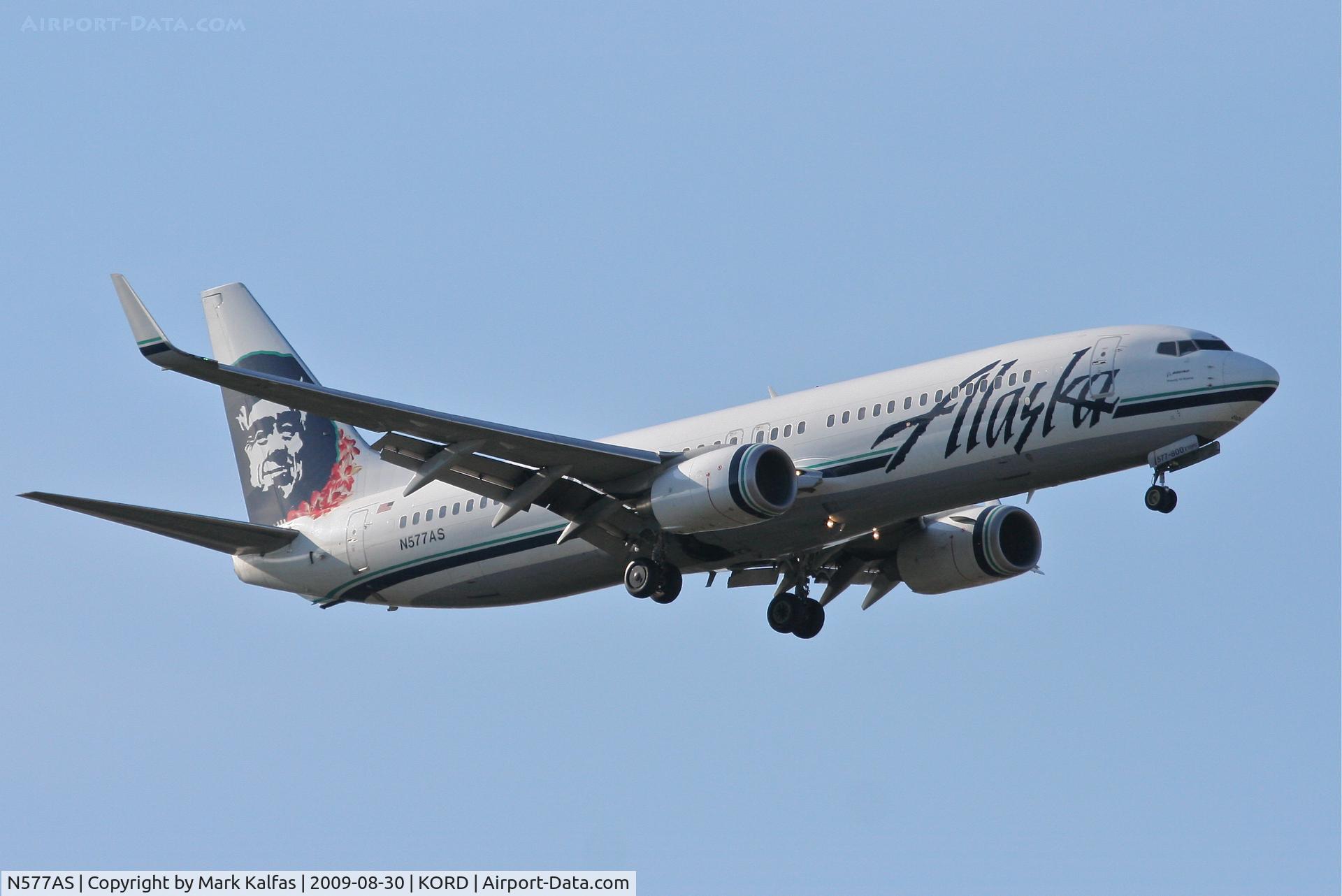 N577AS, 2007 Boeing 737-890 C/N 35186, Alaska Airlines Boeing 737-890, Flt. #130 from PANC, RWY 10 approach KORD.