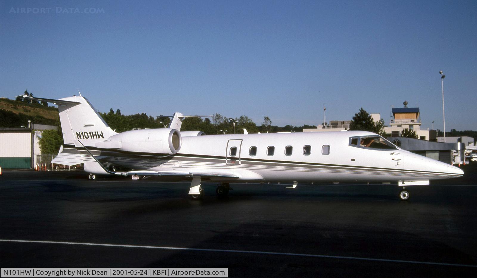 N101HW, 1994 Learjet 60 C/N 037, KBFI
