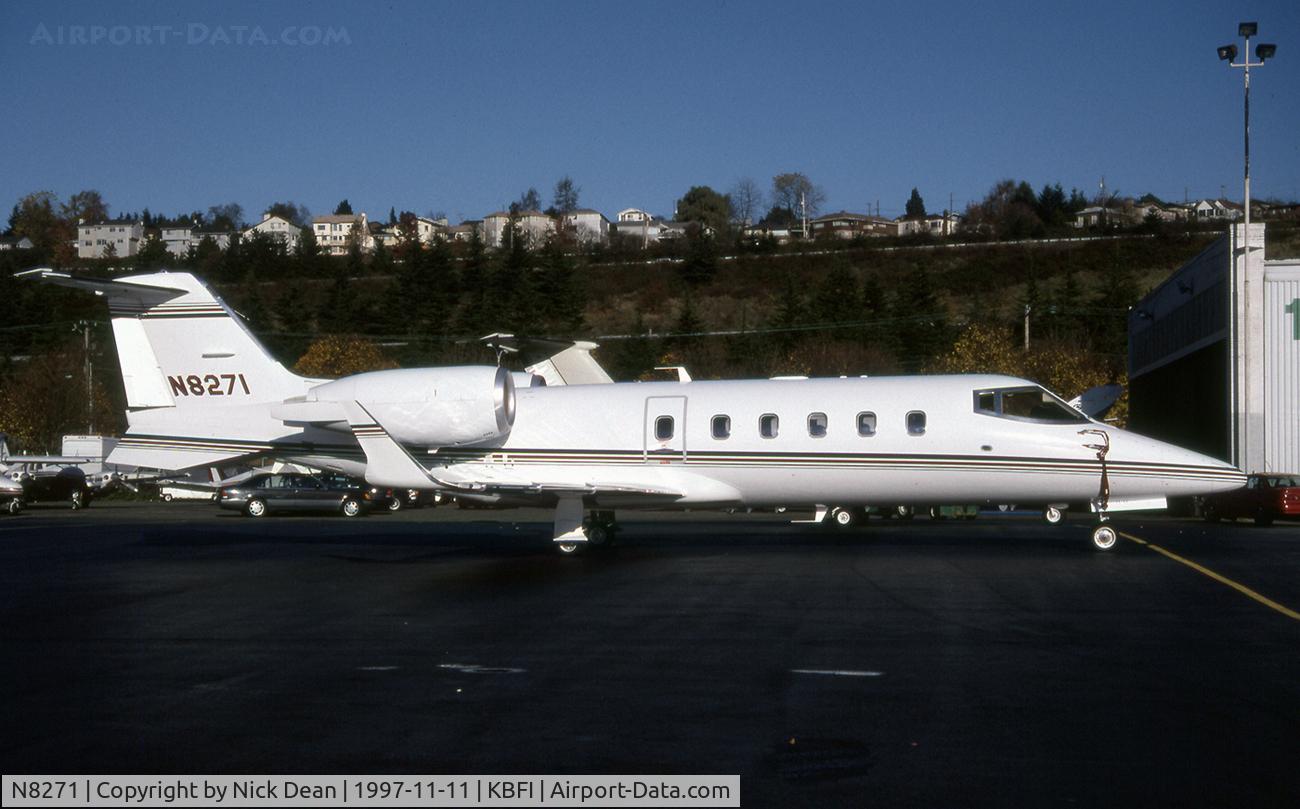 N8271, 1995 Learjet 60 C/N 60-066, KBFI