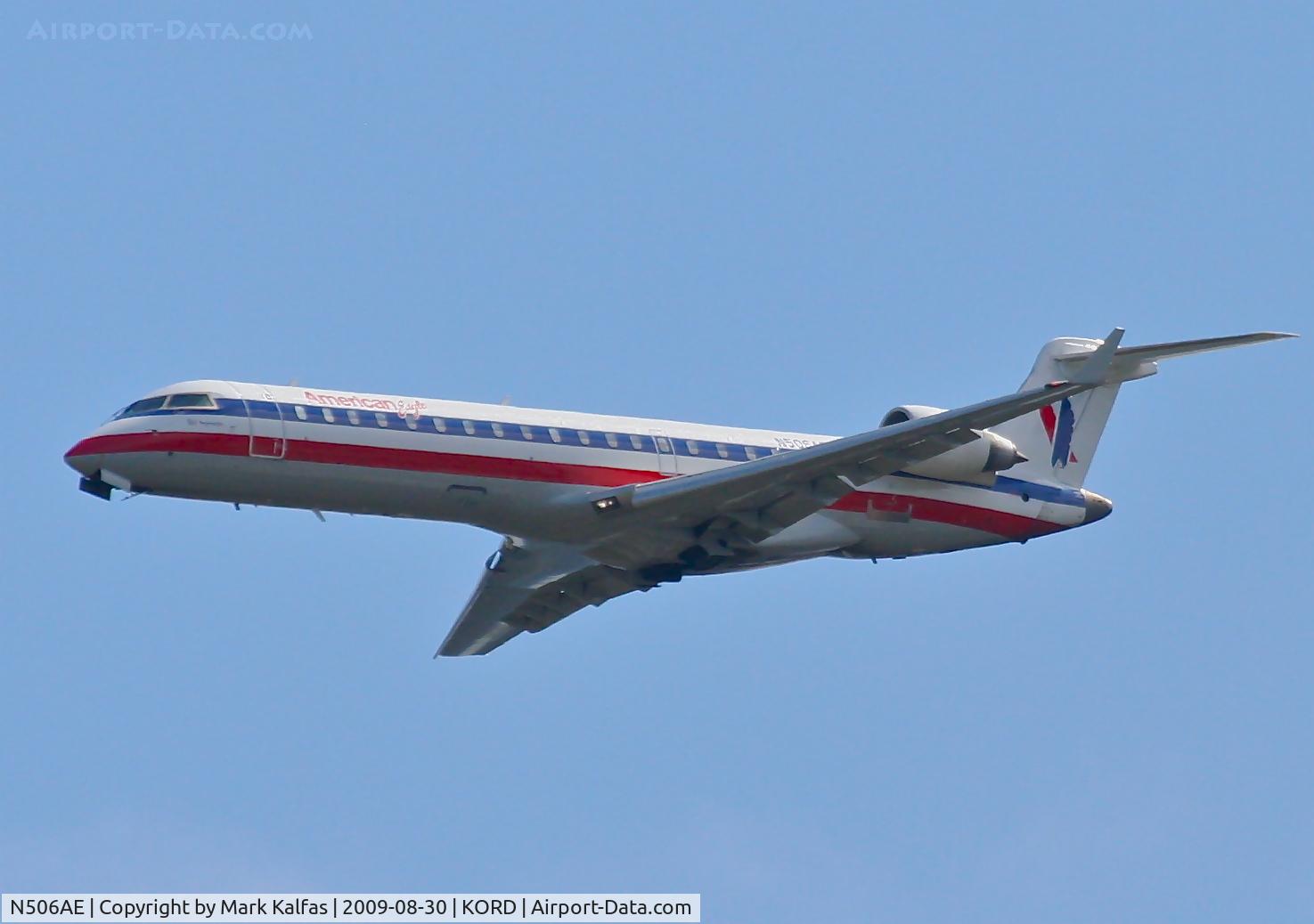 N506AE, 2002 Bombardier CRJ-701ER (CL-600-2C10) Regional Jet C/N 10056, American Eagle Bombardier CL-600-2C10, N506AE, 4R approach KORD