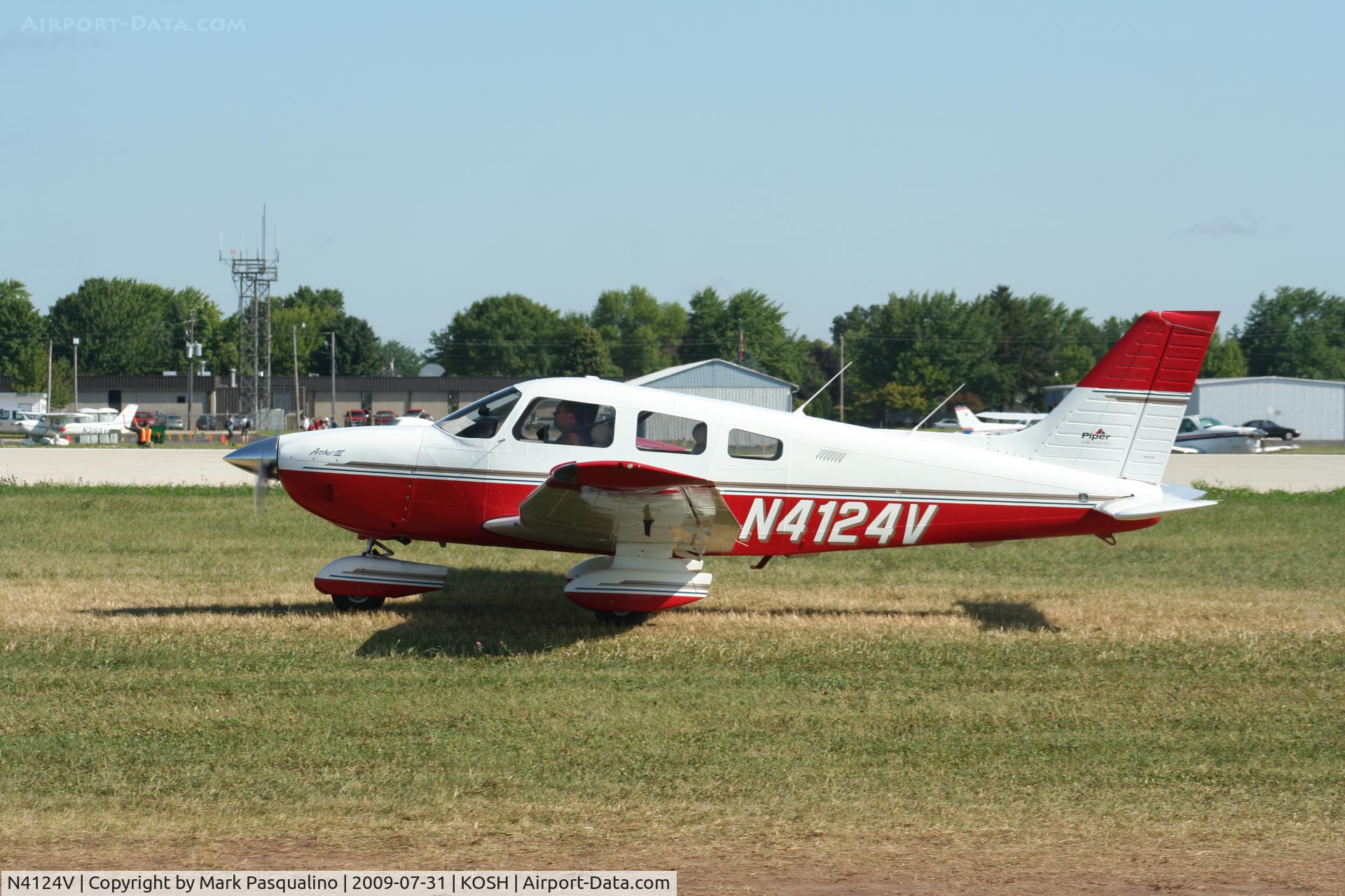 N4124V, 1998 Piper PA-28-181 C/N 2843155, Piper PA-28-181