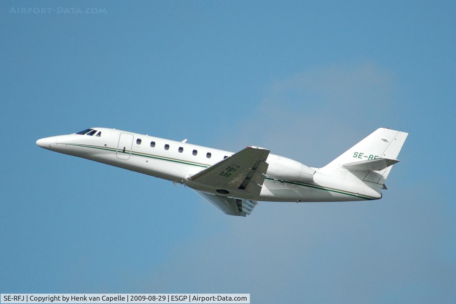 SE-RFJ, 2008 Cessna 680 Citation Sovereign C/N 680-0205, Citation Sovereign departing from its home base Göteborg Säve airport, Sweden