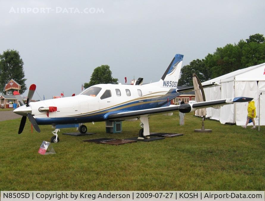 N850SD, Socata TBM-700 C/N 498, EAA Airventure 2009