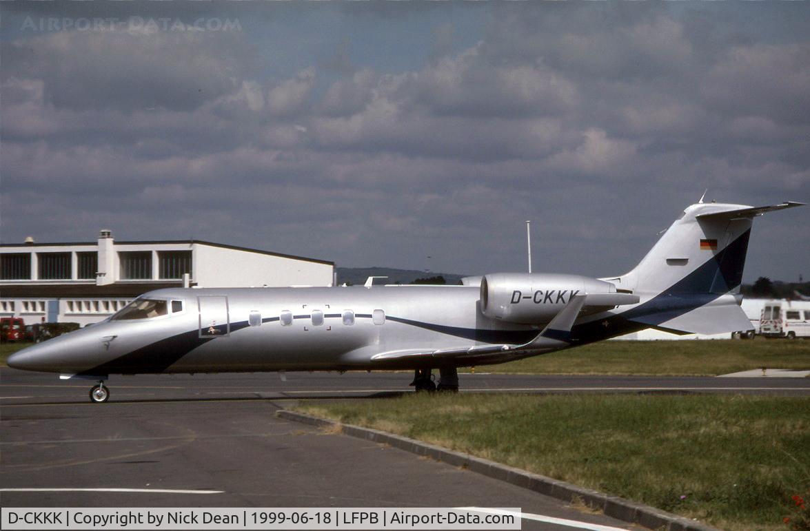 D-CKKK, 1998 Learjet 60 C/N 60-144, LFPB