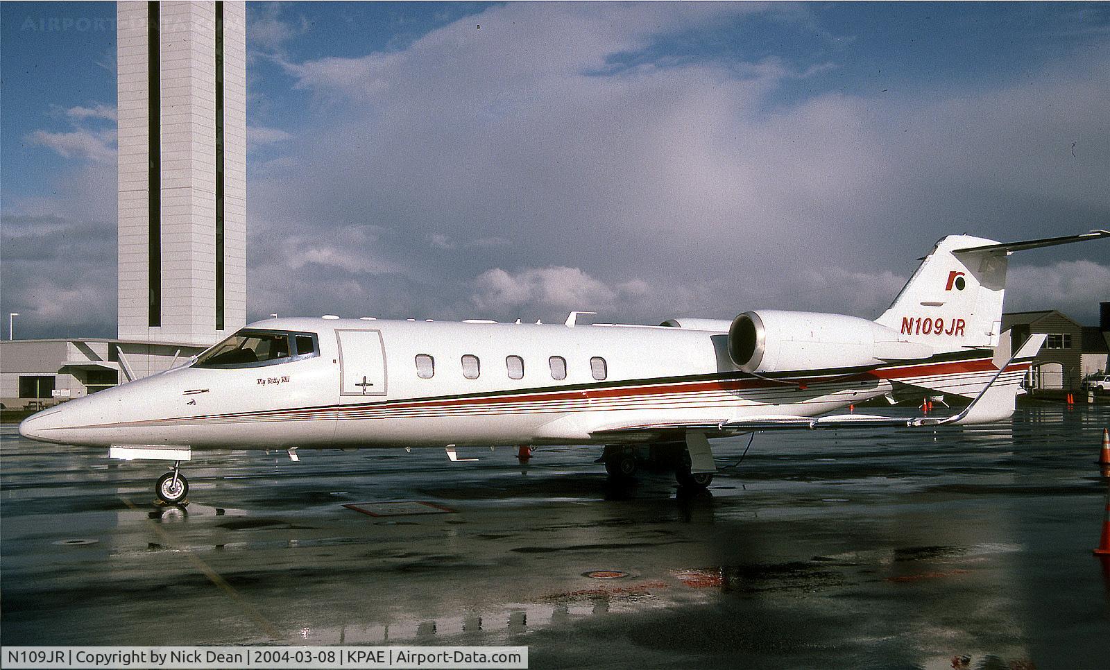 N109JR, 2001 Learjet 60 C/N 60-223, KPAE