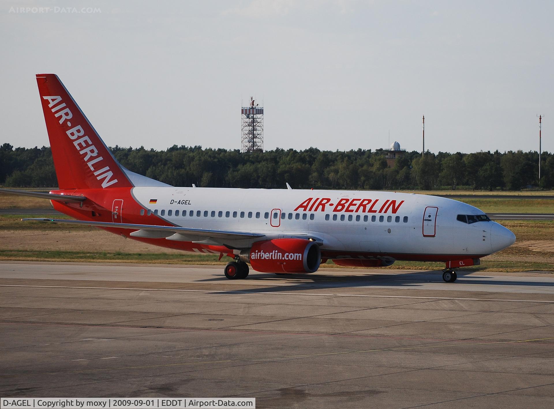 D-AGEL, 1997 Boeing 737-75B C/N 28110, Boeing 737-75B taxying Berlin-Tegel