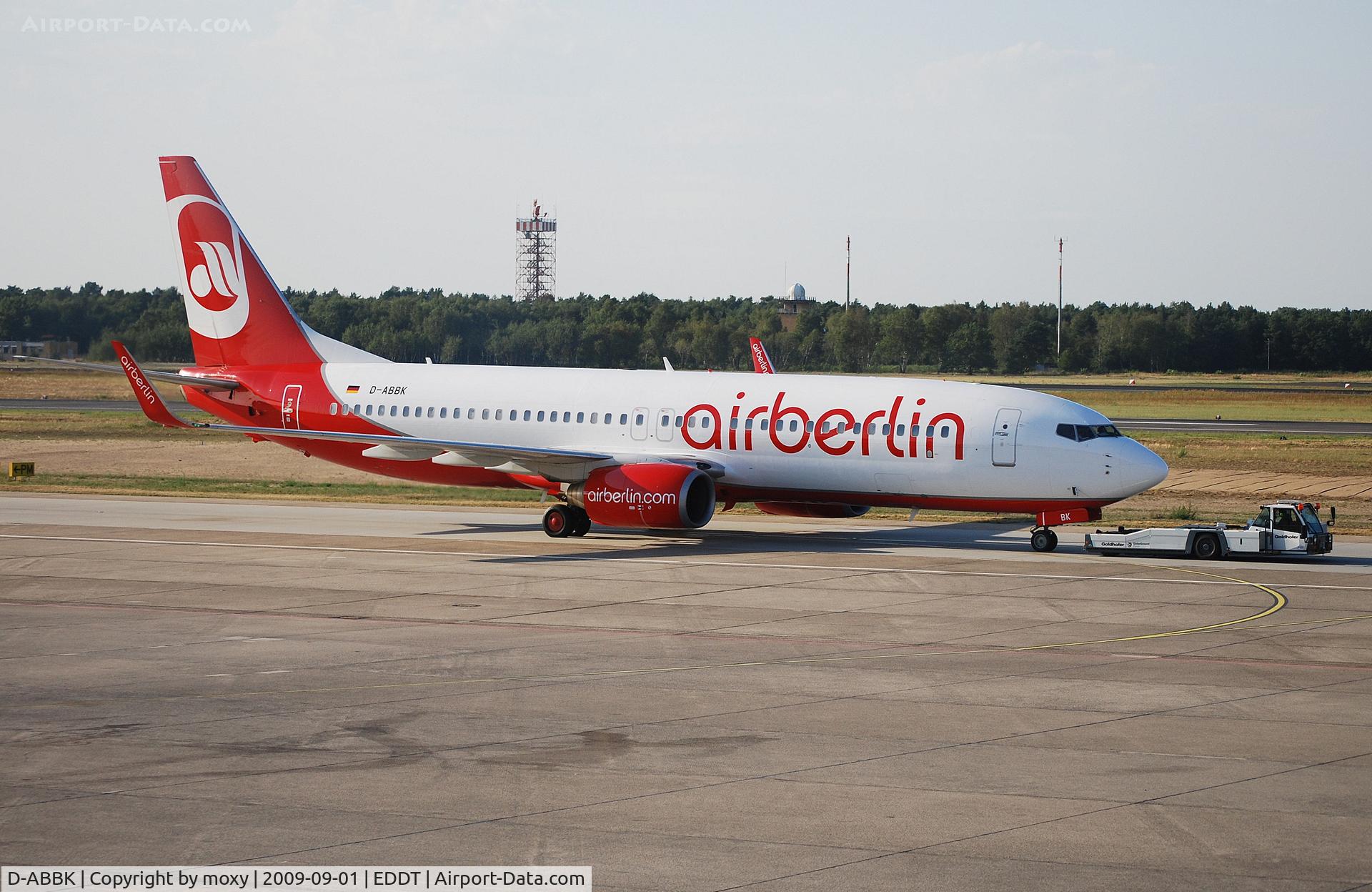 D-ABBK, 2003 Boeing 737-8BK C/N 33013, Boeing 737-8BK push back Berlin-Tegel