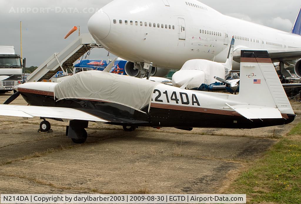 N214DA, 1999 Mooney M20R Ovation C/N 29-0181, Dunsfold W&W 2009