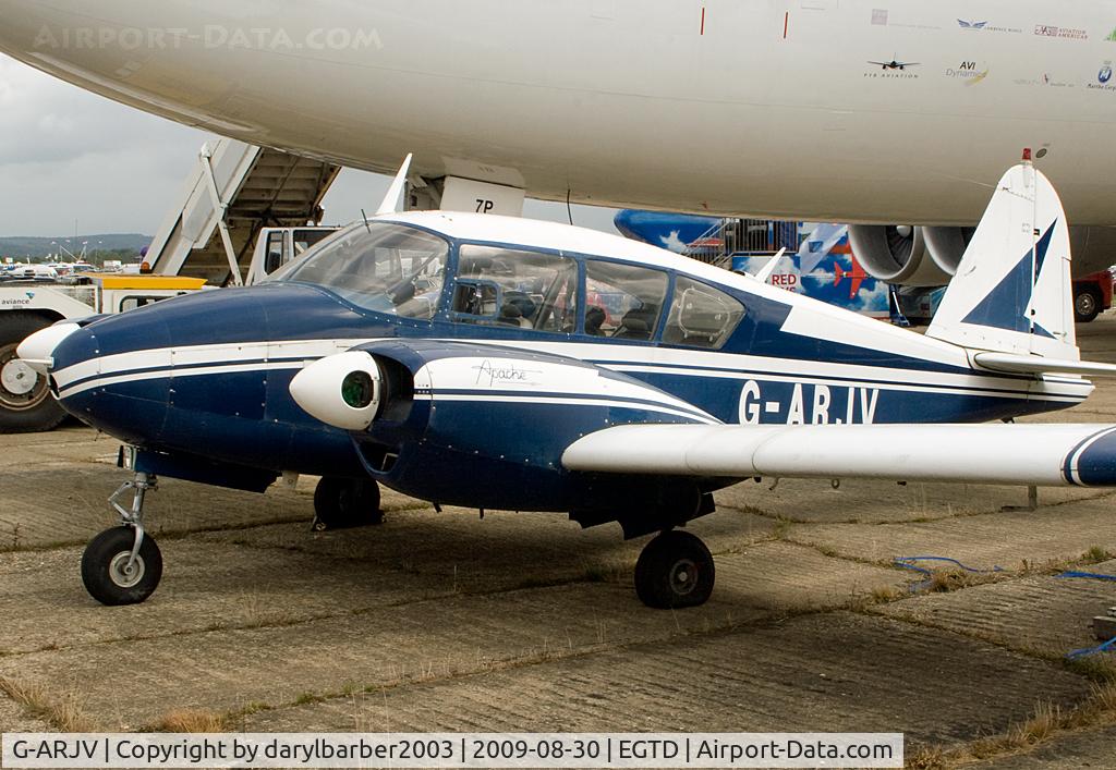 G-ARJV, 1961 Piper PA-23-160 Apache C/N 23-1985, Dunsfold W&W 2009