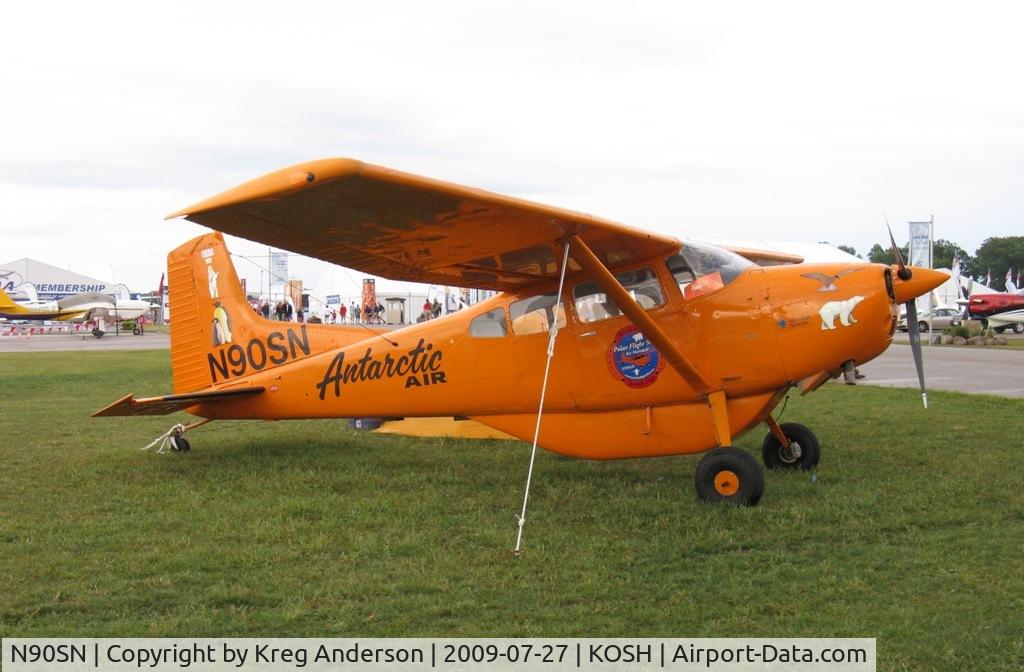 N90SN, Cessna A185F Skywagon 185 C/N 18504109, EAA Airventure 2009