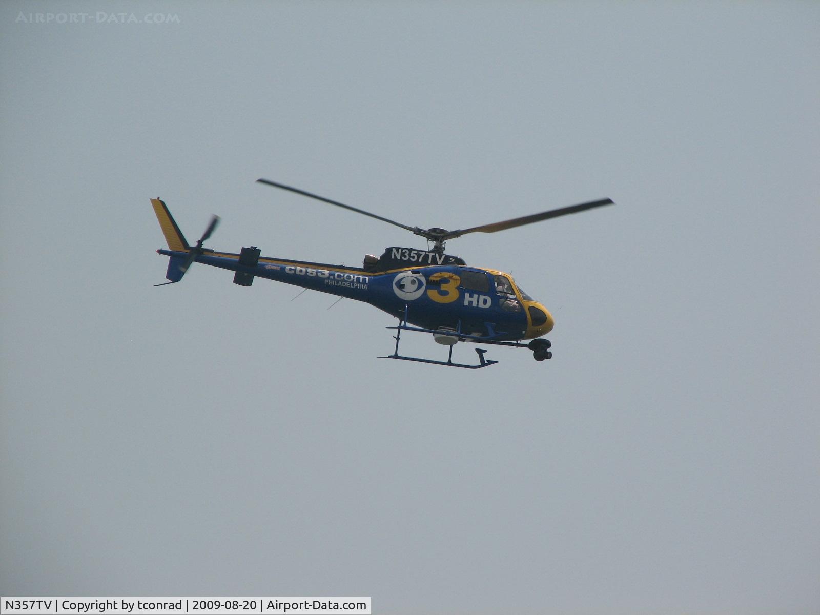 N357TV, 1990 Aerospatiale AS-350BA Ecureuil C/N 2376, at 