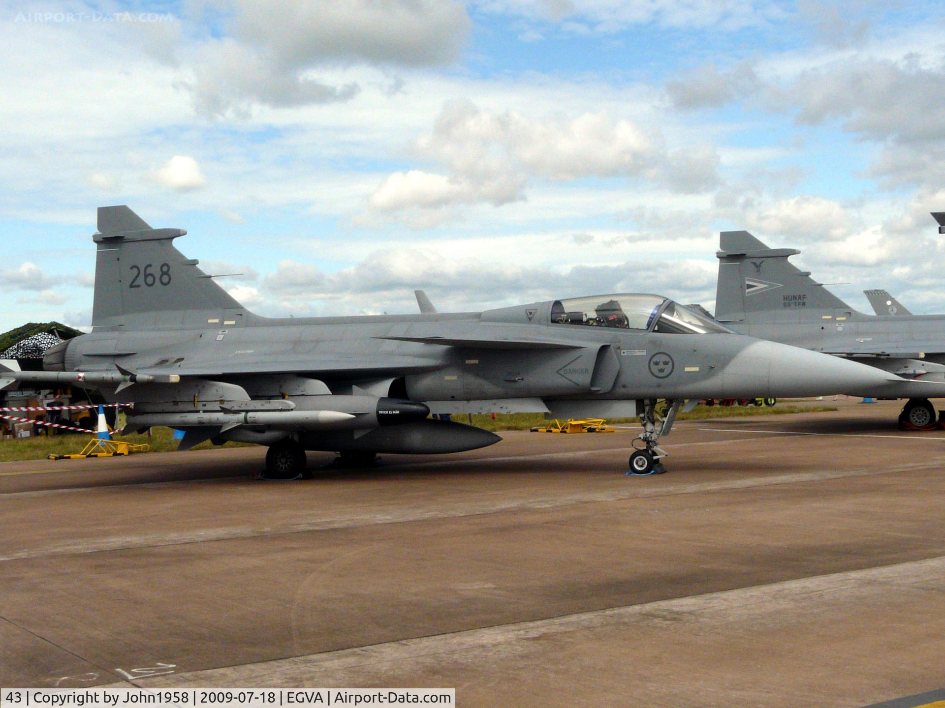 43, Saab JAS-39D Gripen C/N 39852, Static at RIAT