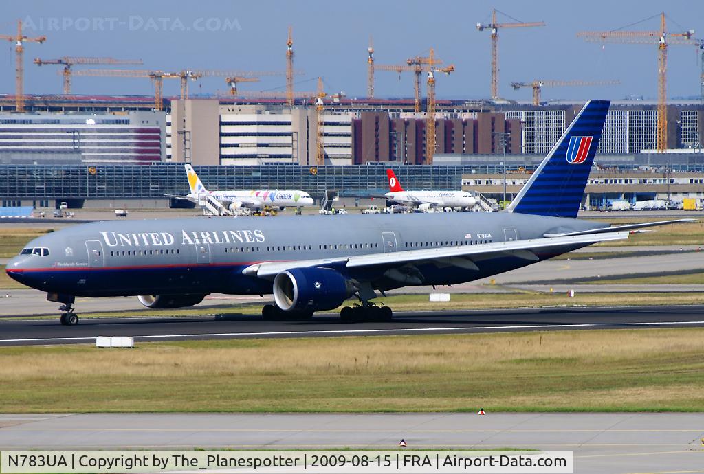 N783UA, 1997 Boeing 777-222/ER C/N 26950, A real Giant when You can come as close to it as I was that Weekend.
