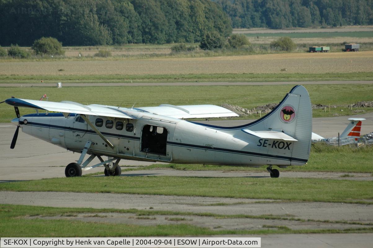 SE-KOX, 1960 De Havilland Canada DHC-3T Turbo Otter Otter C/N 406, Turbo Otter used for parachuting.