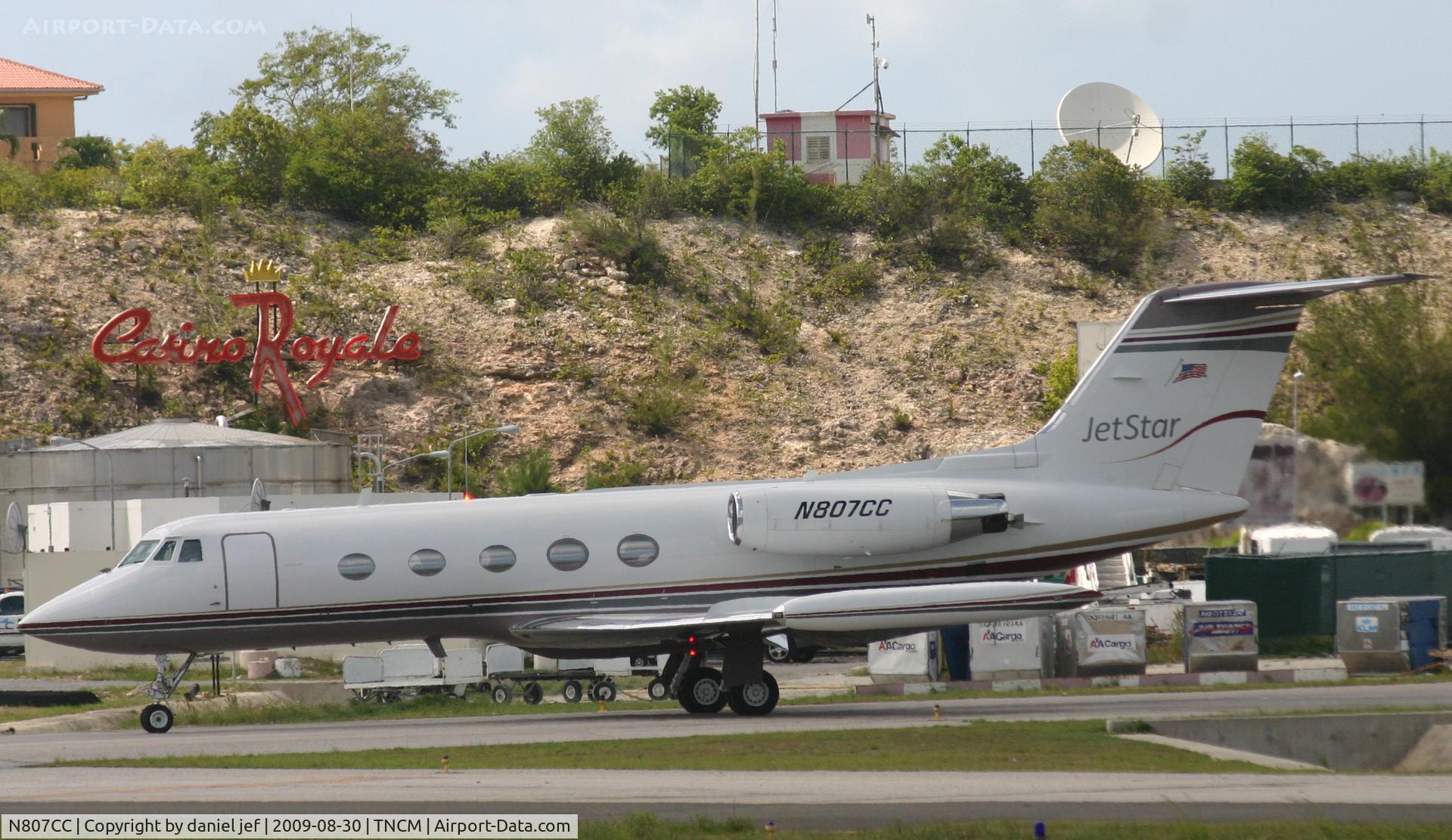 N807CC, 1977 Grumman G-1159 Gulfstream II-TT C/N 212, taxing to holding point A