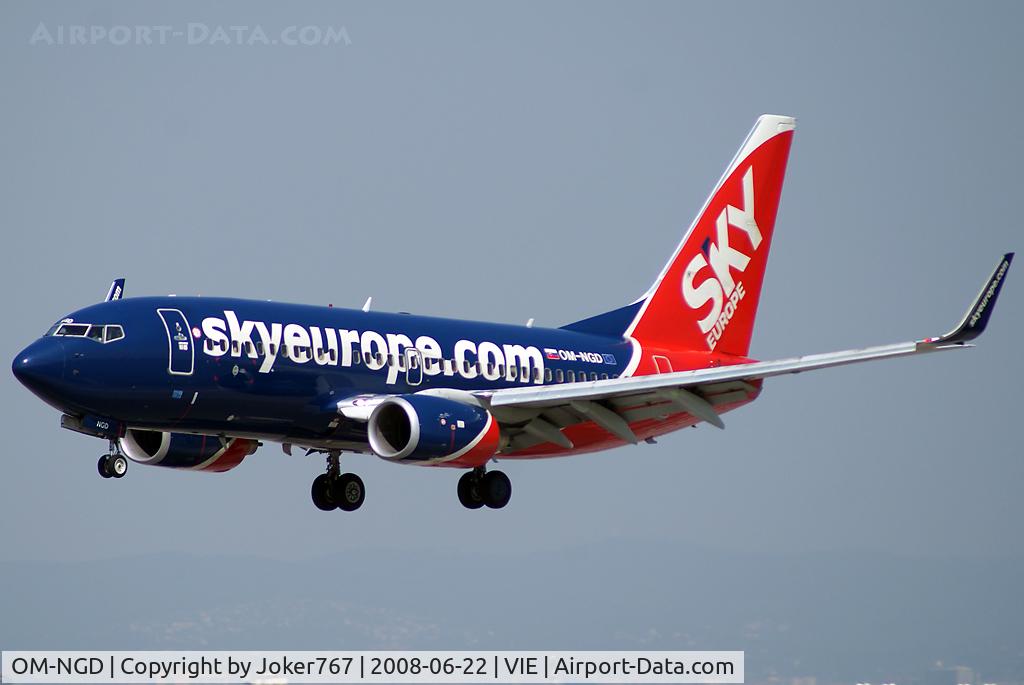 OM-NGD, 2006 Boeing 737-76N C/N 32674/1952, SkyEurope Airlines Boeing 737-76N(WL)