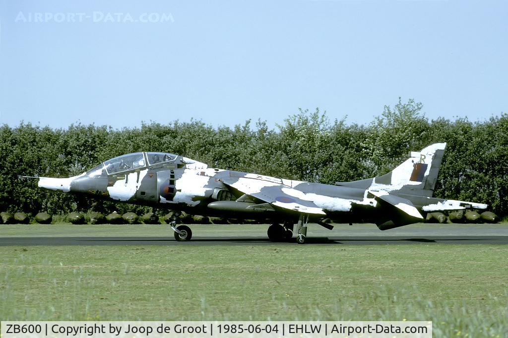 ZB600, 1982 British Aerospace Harrier T.4 C/N 212032, 4 Sq. This Harrier is painted in temporary arctic camouflage for an exercise held in northern Norway.