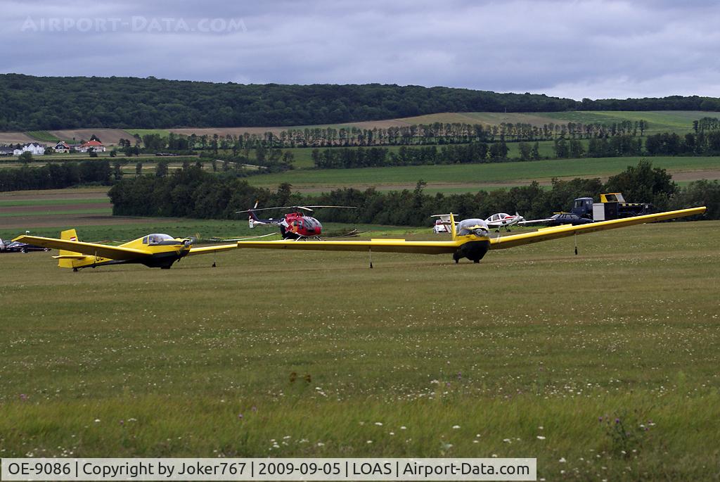 OE-9086, Scheibe SF-25C Falke C/N 4495, Austrian Aero Club Scheibe SF-25C Falke