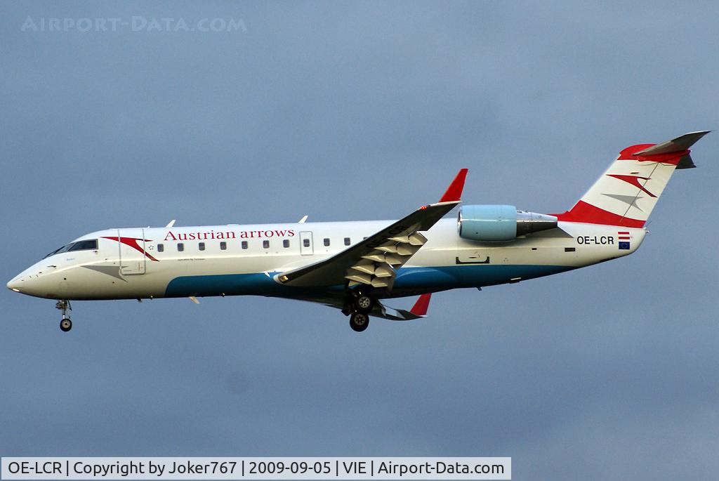 OE-LCR, 2003 Canadair CRJ-200LR (CL-600-2B19) C/N 7910, Austrian arrows Canadair Regional Jet CRJ200LR