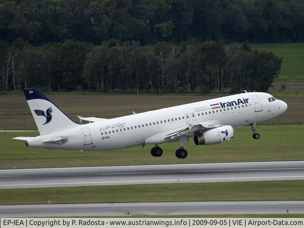 EP-IEA, 1995 Airbus A320-232 C/N 530, Iran Air A 320 -  normally visits Vienna with A 310 or A 300-600