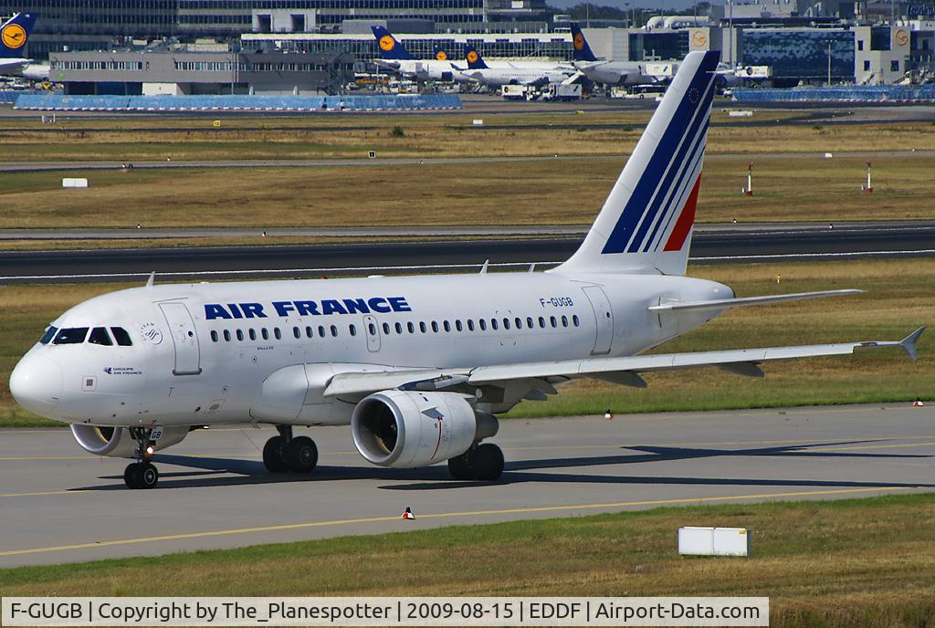 F-GUGB, 2003 Airbus A318-111 C/N 2059, Babybus from AF making another time it´s way to Rwy 18W today.