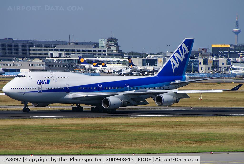 JA8097, 1991 Boeing 747-481 C/N 25135, Second biggest Japanese Carrier in Frankfurt after touching down coming from Osaka/Kansai