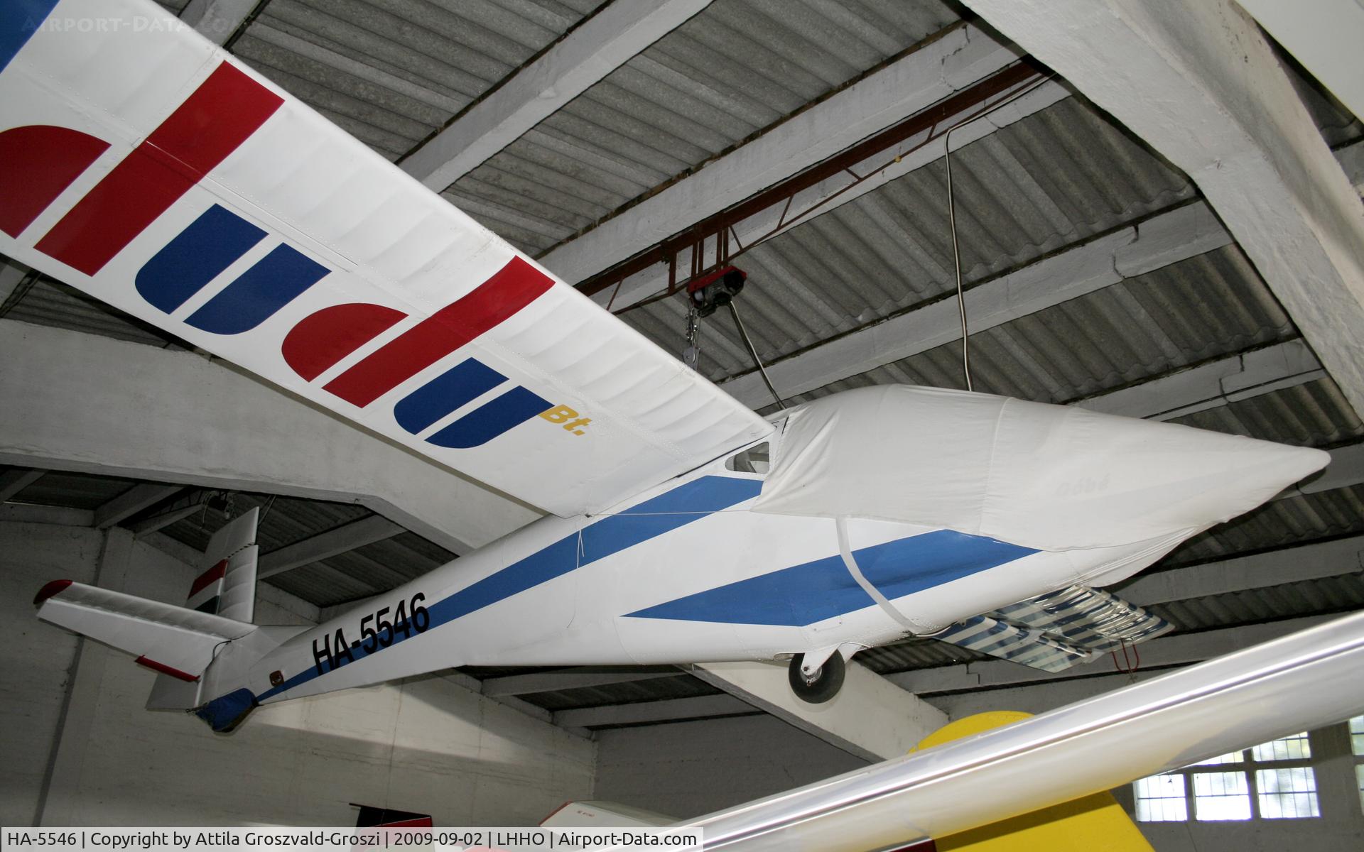 HA-5546, 1988 Rubik R-26SU Góbé 82 C/N AA800062, Hajduszoboszló Airport - LHHO - Hangar