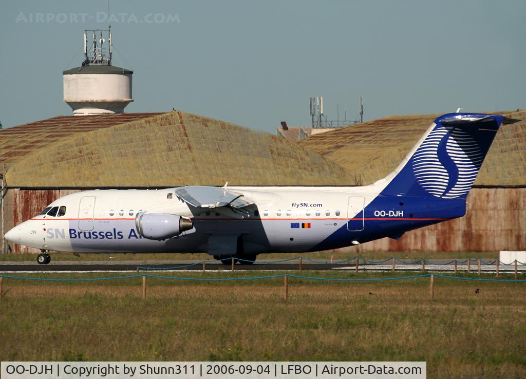 OO-DJH, 1990 British Aerospace BAe.146-200 C/N E2172, Ready for take off rwy 32R