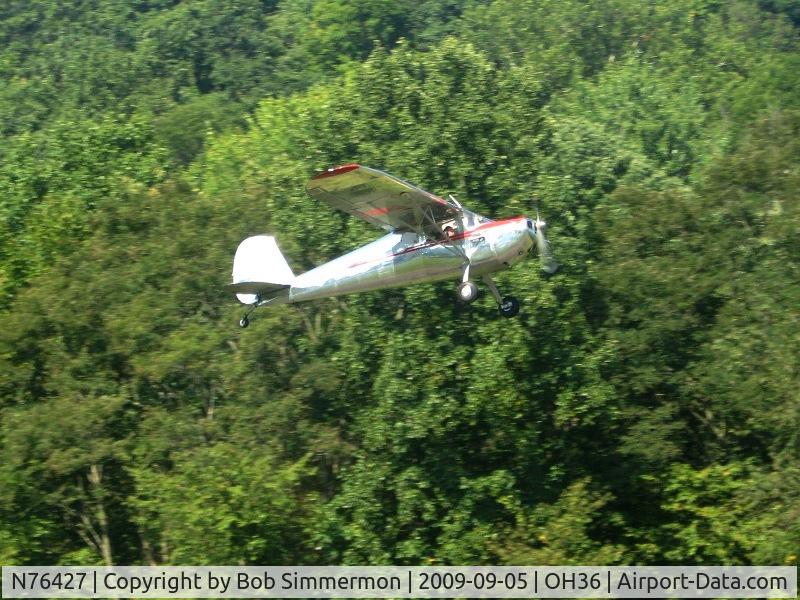 N76427, 1946 Cessna 140 C/N 10853, Departing RWY 3 at Zanesville, Ohio