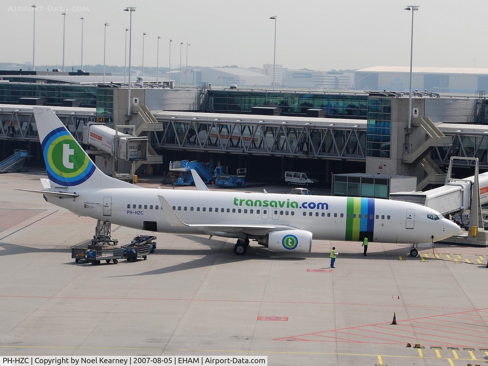 PH-HZC, 1998 Boeing 737-8K2 C/N 28375, From viewing terrace